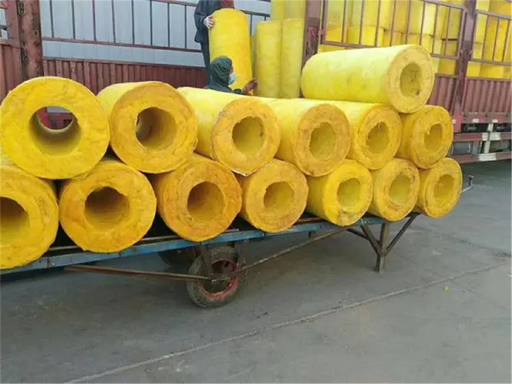 張家口玻璃鋼發(fā)泡保溫管